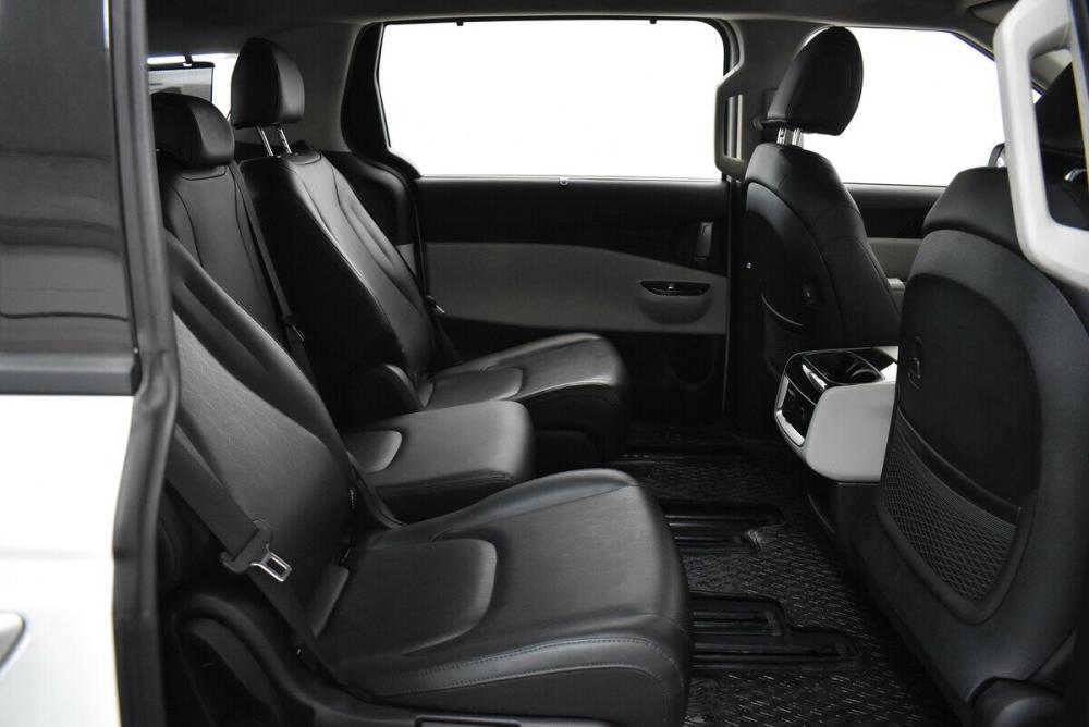 Kia Carnival IV Москва  - изображение 17