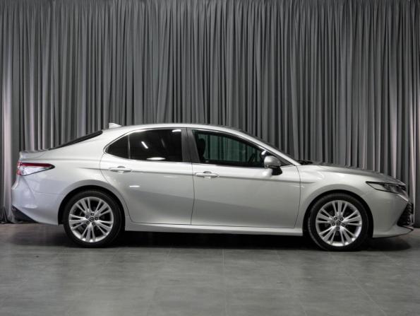 Toyota Camry VIII (XV70) с пробегом 2018 года, цена 2 286 070 рублей, 78195 км, седан, Автокод Объявления