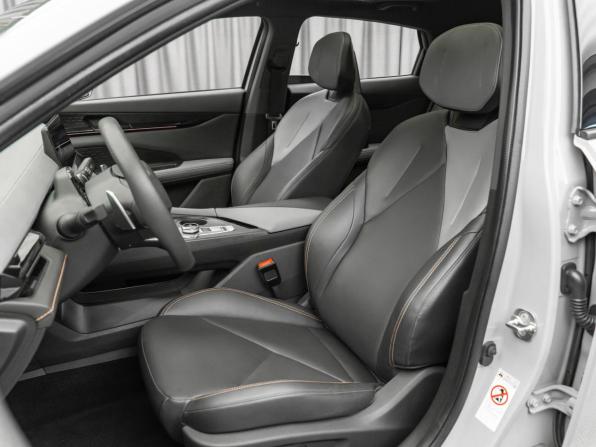 Changan UNI-V I с пробегом 2023 года, цена 2 280 000 рублей, 41754 км, лифтбек, Автокод Объявления