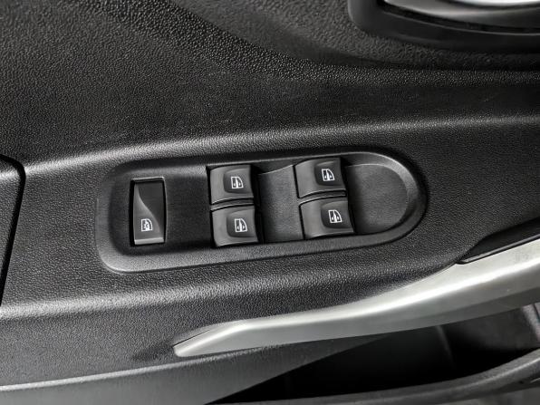Lada (ВАЗ) XRAY I с пробегом 2018 года, цена 699 000 рублей, 128093 км, хэтчбек, Автокод Объявления