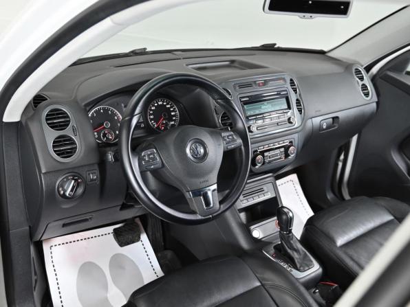 Volkswagen Tiguan I Рестайлинг с пробегом 2013 года, цена 875 000 рублей, 134694 км, внедорожник, Автокод Объявления