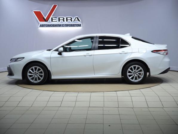 Toyota Camry VIII (XV70) Рестайлинг с пробегом 2021 года, цена 2 490 000 рублей, 112499 км, седан, Автокод Объявления