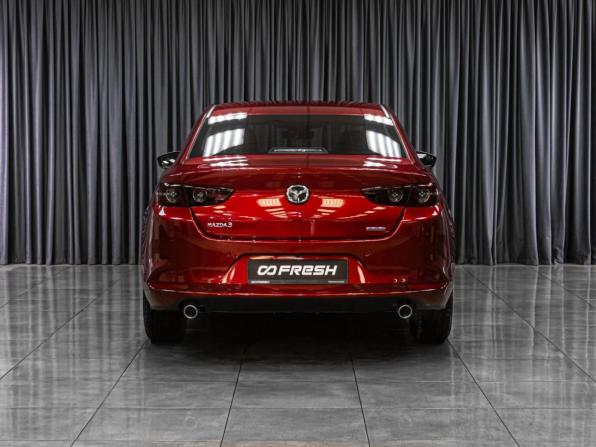 Mazda 3 IV (BP) с пробегом 2020 года, цена 2 429 000 рублей, 28380 км, седан, Автокод Объявления