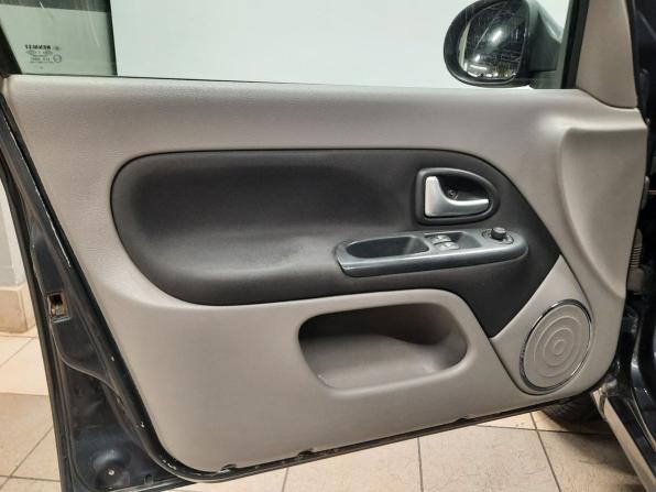 Renault Symbol ll с пробегом 2010 года, цена 300 000 рублей, 270000 км, седан, Автокод Объявления