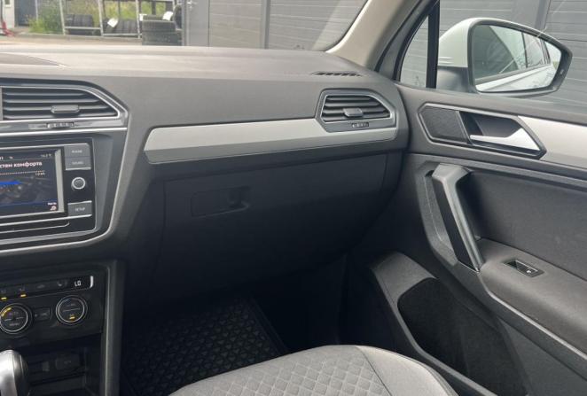 Volkswagen Tiguan II с пробегом 2017 года, цена 1 590 000 рублей, 173205 км, внедорожник, Автокод Объявления