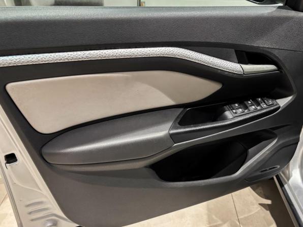 Lada (ВАЗ) Vesta I с пробегом 2021 года, цена 1 340 632 рубля, 39055 км, универсал, Автокод Объявления