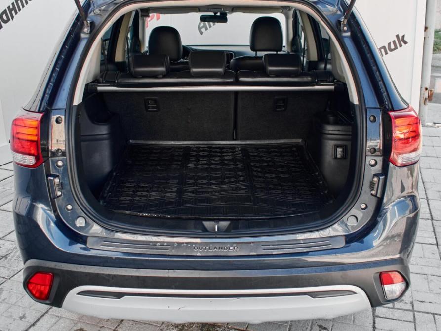 Mitsubishi Outlander III Рестайлинг 3 Екатеринбург  - изображение 8