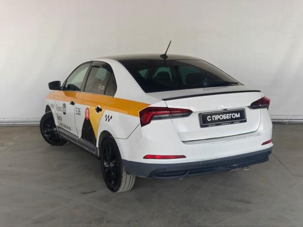 Skoda Rapid II с пробегом 2021 года, цена 935 000 рублей, 347779 км, лифтбек, Автокод Объявления