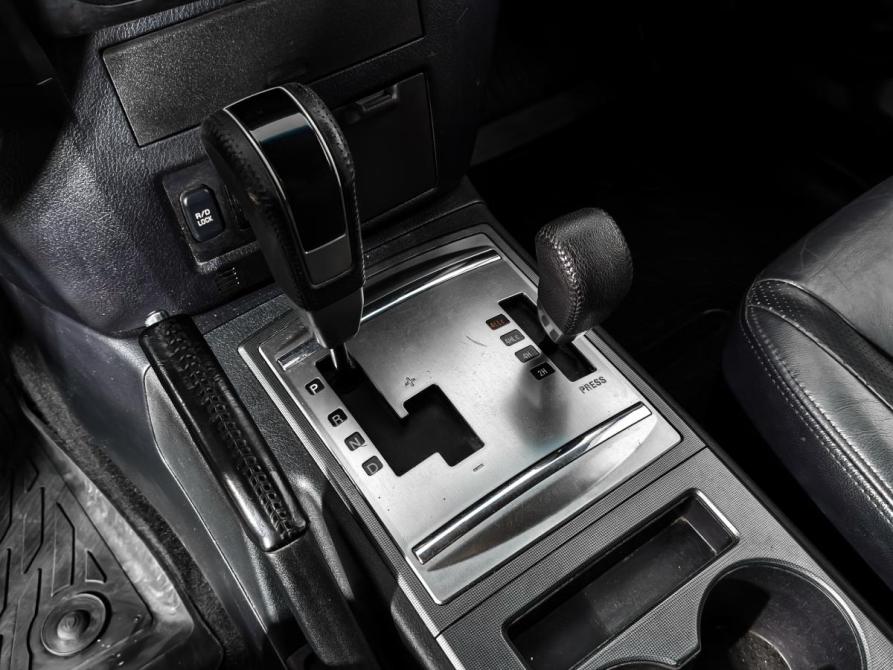 Mitsubishi Pajero IV Рестайлинг 1 Санкт-Петербург  - изображение 11