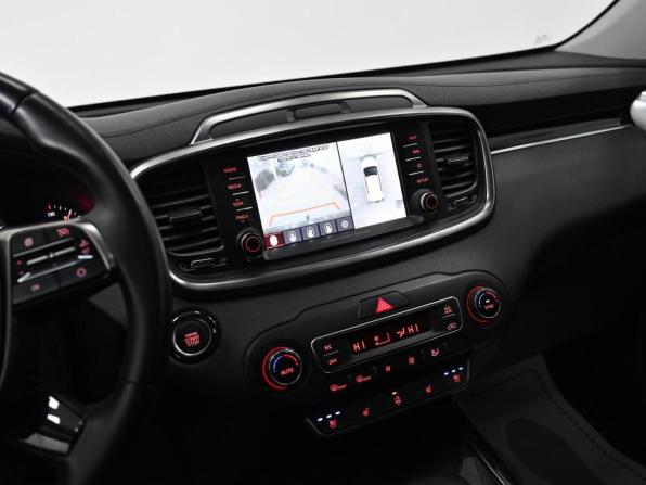 Kia Sorento III Prime Рестайлинг с пробегом 2018 года, цена 1 679 000 рублей, 88000 км, внедорожник, Автокод Объявления