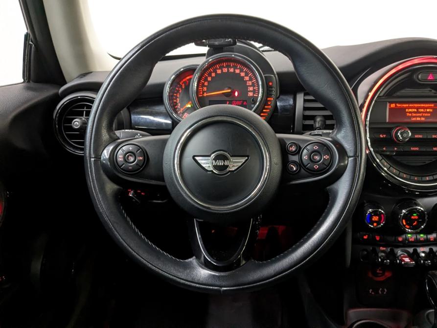 Mini Hatch III (F55/F56) Москва  - изображение 23