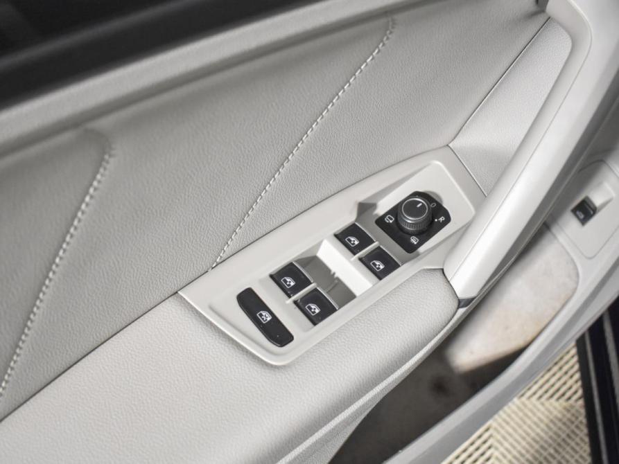 Volkswagen Tiguan II Санкт-Петербург  - изображение 12
