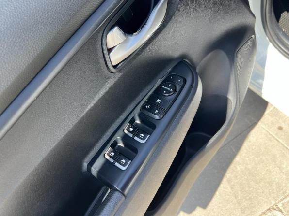 Kia Rio IV с пробегом 2019 года, цена 1 394 000 рублей, 114095 км, седан, Автокод Объявления