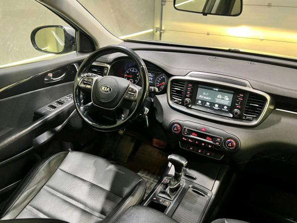 Kia Sorento III Prime Рестайлинг с пробегом 2019 года, цена 2 650 000 рублей, 127455 км, внедорожник, Автокод Объявления