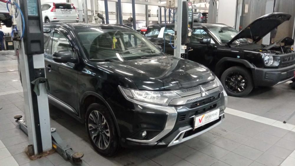 Mitsubishi Outlander III Рестайлинг 3 Санкт-Петербург  - изображение 2