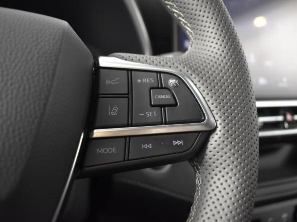 Toyota Highlander IV (XU70) с пробегом 2026 года, цена 5 775 900 рублей, 4635 км, внедорожник, Автокод Объявления