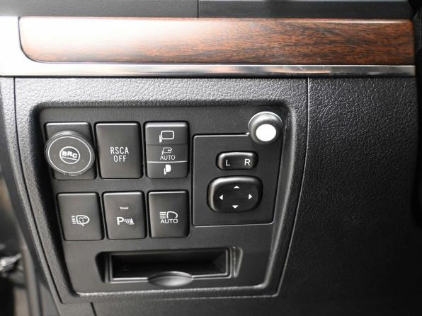Toyota Land Cruiser 200 Series Рестайлинг 2 с пробегом 2020 года, цена 7 949 000 рублей, 55382 км, внедорожник, Автокод Объявления