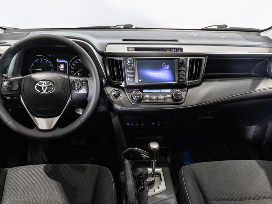 Toyota RAV4 IV (XA40) Рестайлинг Казань  - изображение 6
