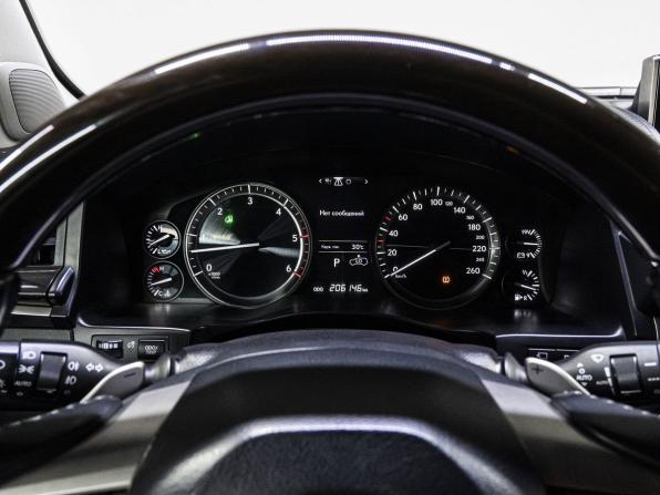 Lexus LX III Рестайлинг 2 с пробегом 2017 года, цена 6 880 000 рублей, 206146 км, внедорожник, Автокод Объявления
