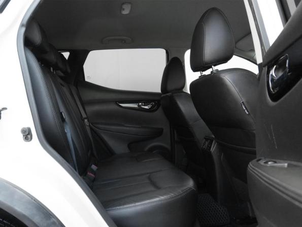 Nissan Qashqai II с пробегом 2016 года, цена 1 399 000 рублей, 234707 км, внедорожник, Автокод Объявления