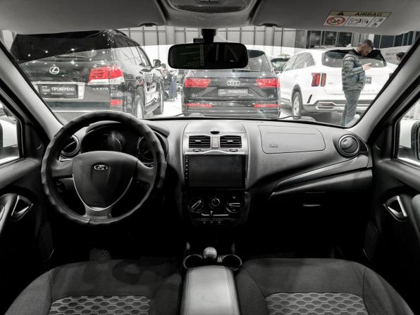 Lada (ВАЗ) Granta I Рестайлинг с пробегом 2023 года, цена 799 000 рублей, 58933 км, лифтбек, Автокод Объявления