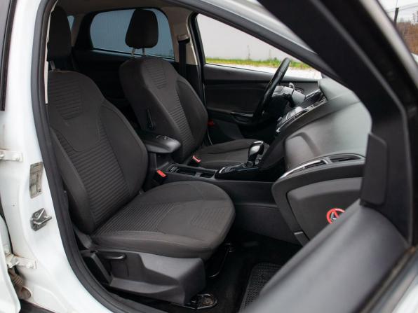 Ford Focus III Рестайлинг с пробегом 2016 года, цена 940 000 рублей, 173698 км, хэтчбек, Автокод Объявления