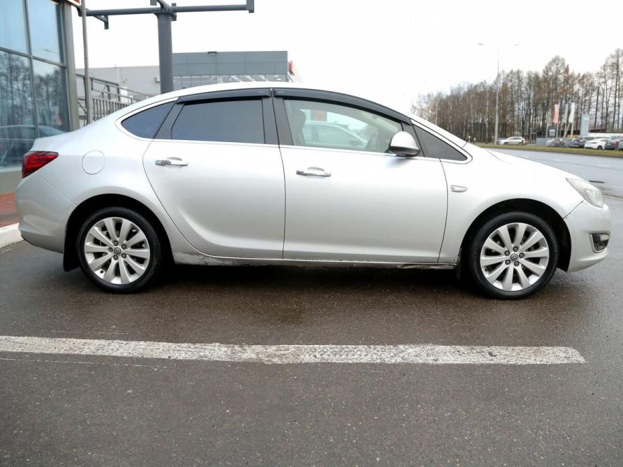 Opel Astra J Рестайлинг Иваново  - изображение 7