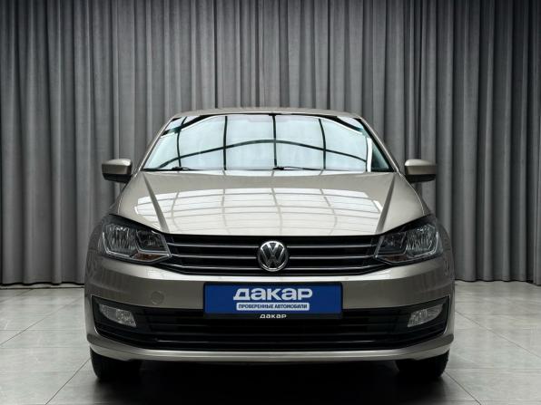 Volkswagen Polo V Рестайлинг с пробегом 2019 года, цена 1 349 000 рублей, 78000 км, седан, Автокод Объявления