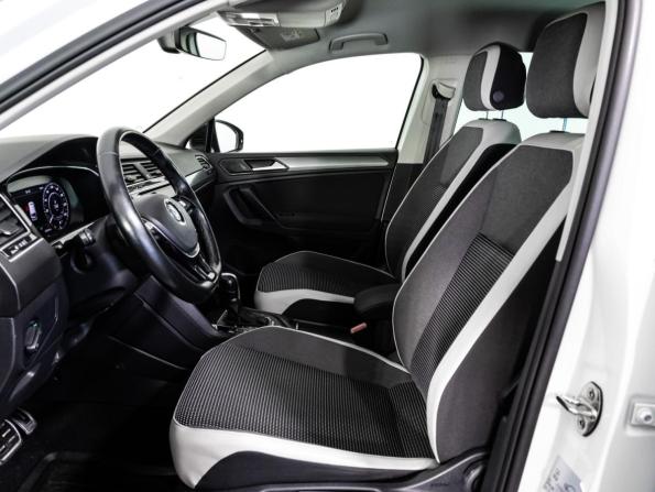 Volkswagen Tiguan II с пробегом 2018 года, цена 2 099 000 рублей, 223643 км, внедорожник, Автокод Объявления
