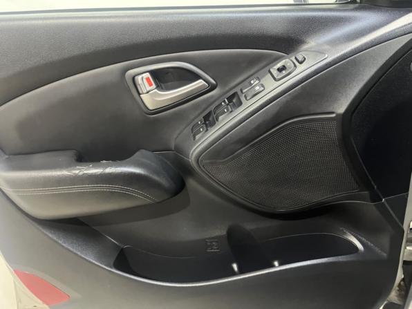 Hyundai ix35 I с пробегом 2010 года, цена 1 149 000 рублей, 218578 км, внедорожник, Автокод Объявления