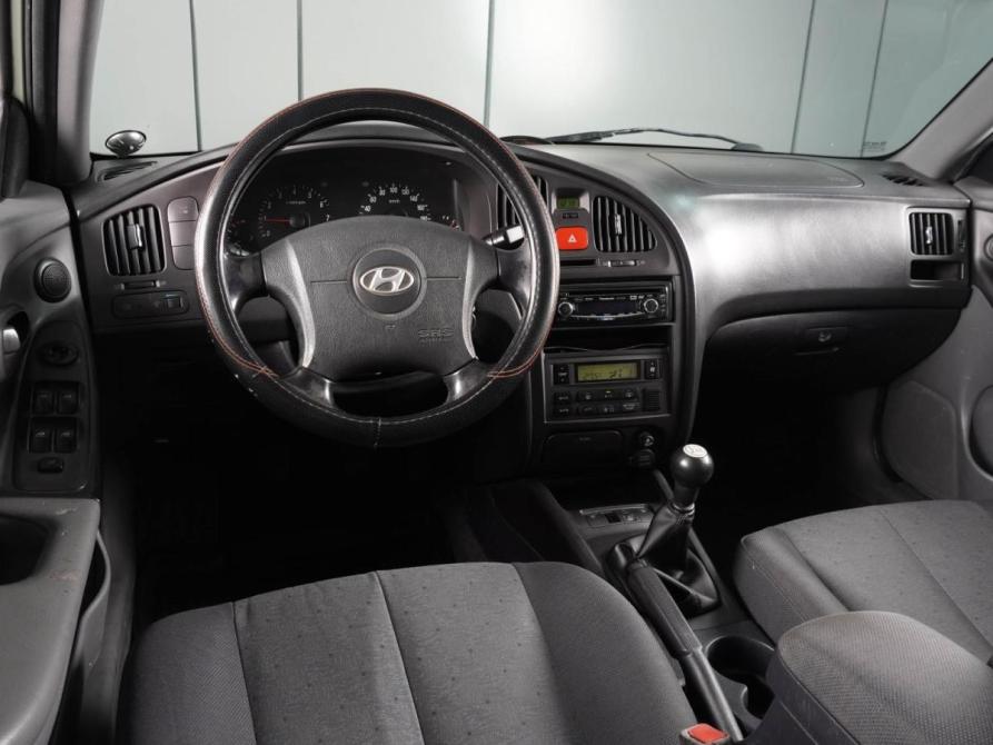 Hyundai Elantra III (XD2) Рестайлинг Ростов-на-Дону  - изображение 6