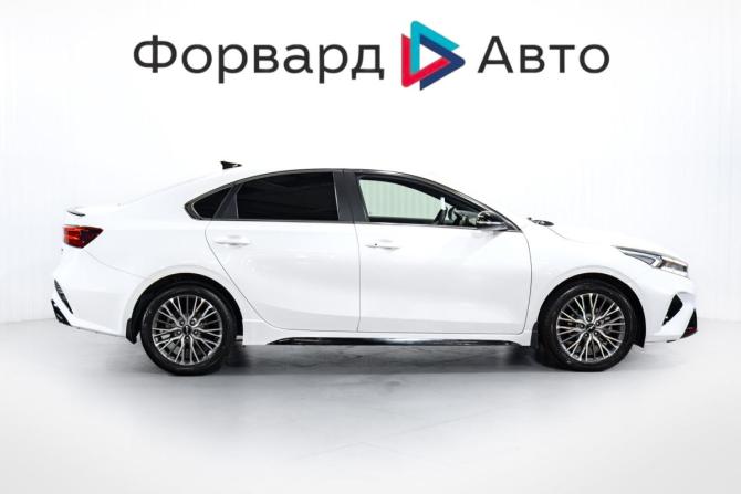 Kia Cerato IV Рестайлинг с пробегом 2021 года, цена 2 150 000 рублей, 68037 км, седан, Автокод Объявления