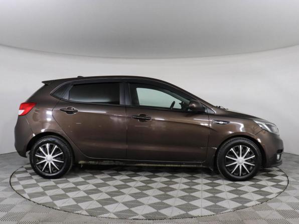 Kia Rio III Рестайлинг с пробегом 2017 года, цена 969 000 рублей, 170150 км, хэтчбек, Автокод Объявления