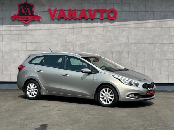 Kia Ceed II с пробегом 2013 года, цена 1 100 000 рублей, 153090 км, универсал, Автокод Объявления