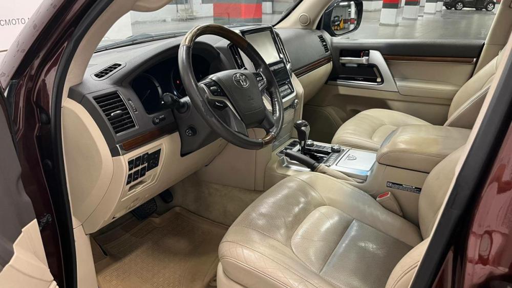 Toyota Land Cruiser 200 Series Рестайлинг 2 Екатеринбург  - изображение 6