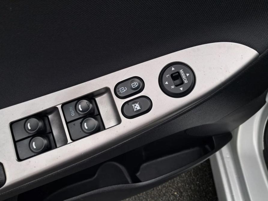 Hyundai Solaris I Рестайлинг Санкт-Петербург  - изображение 14