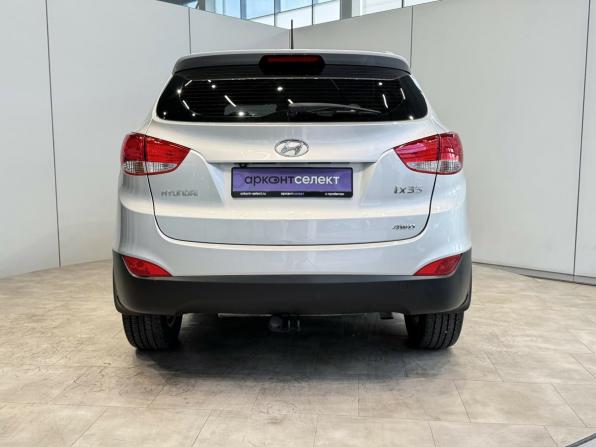 Hyundai ix35 I с пробегом 2010 года, цена 1 199 000 рублей, 113903 км, внедорожник, Автокод Объявления