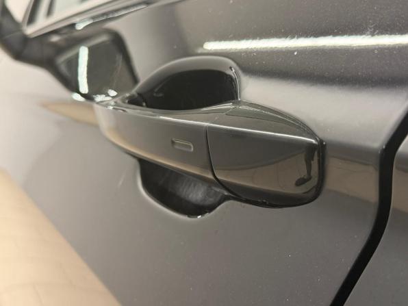Volkswagen Tiguan II с пробегом 2019 года, цена 2 222 000 рублей, 169854 км, внедорожник, Автокод Объявления
