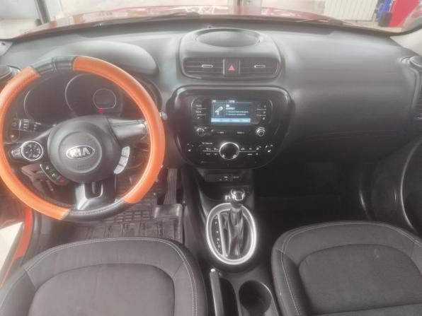 Kia Soul II Рестайлинг с пробегом 2017 года, цена 1 299 000 рублей, 174000 км, хэтчбек, Автокод Объявления