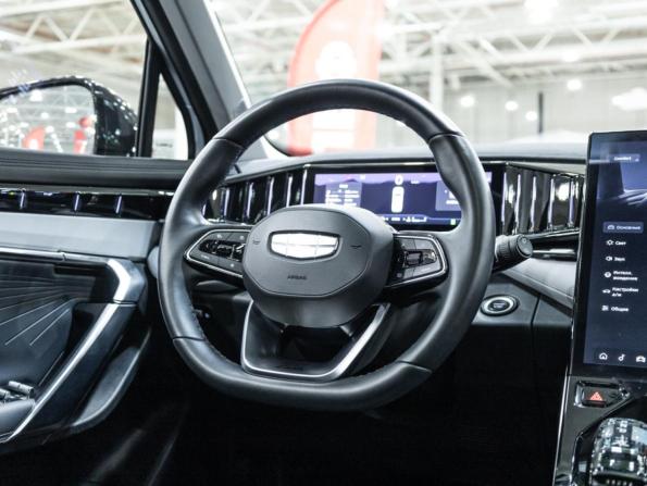 Geely Atlas II с пробегом 2024 года, цена 2 975 000 рублей, 21066 км, внедорожник, Автокод Объявления