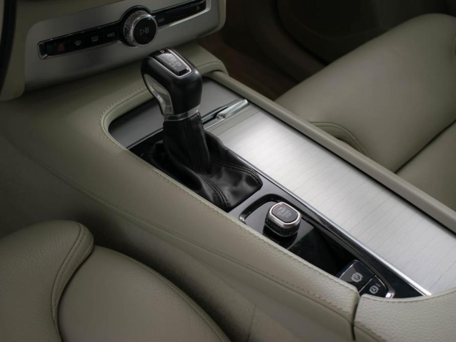 Volvo XC90 II Москва  - изображение 19