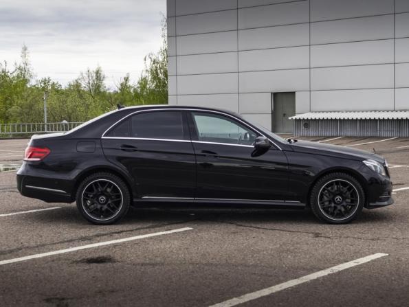 Mercedes-Benz E-Класс IV (W212 S212 C207) Рестайлинг с пробегом 2015 года, цена 2 319 000 рублей, 178027 км, седан, Автокод Объявления
