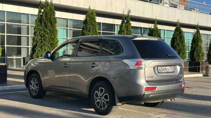 Mitsubishi Outlander III с пробегом 2013 года, цена 1 260 000 рублей, 200000 км, внедорожник, Автокод Объявления