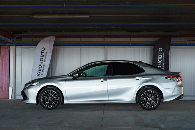 Toyota Camry VIII (XV70) с пробегом 2019 года, цена 2 888 000 рублей, 70500 км, седан, Автокод Объявления