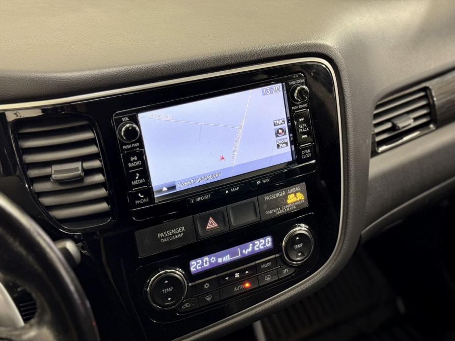 Mitsubishi Outlander III Рестайлинг 2 Санкт-Петербург  - изображение 16