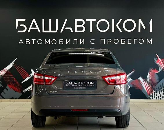 Lada (ВАЗ) Vesta I с пробегом 2022 года, цена 1 250 000 рублей, 73079 км, седан, Автокод Объявления