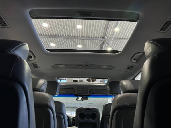 Hyundai Grand Starex I Рестайлинг с пробегом 2015 года, цена 1 969 900 рублей, 306000 км, минивэн, Автокод Объявления