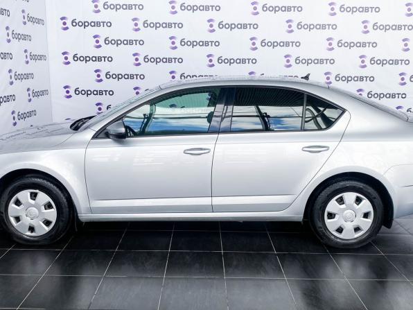 Skoda Octavia III (A7) Рестайлинг с пробегом 2018 года, цена 1 880 000 рублей, 88667 км, лифтбек, Автокод Объявления