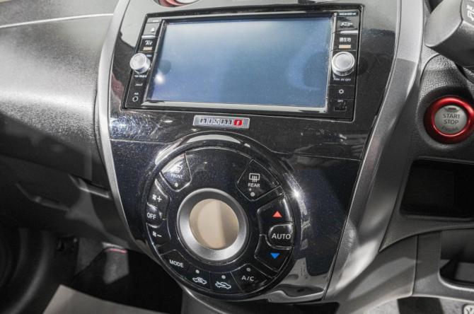 Nissan Note II с пробегом 2015 года, цена 899 000 рублей, 175000 км, хэтчбек, Автокод Объявления