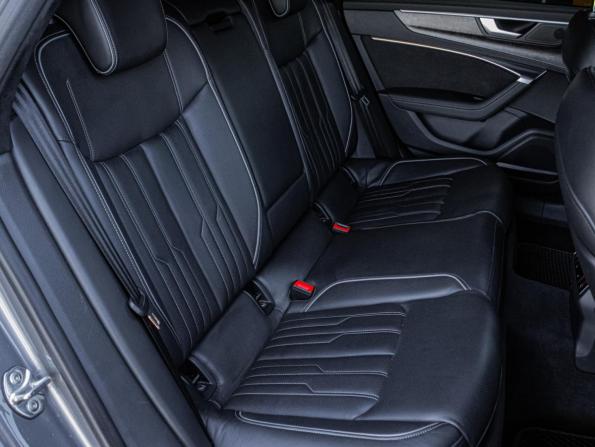 Audi A7 II (4K) с пробегом 2018 года, цена 4 500 000 рублей, 117963 км, лифтбек, Автокод Объявления